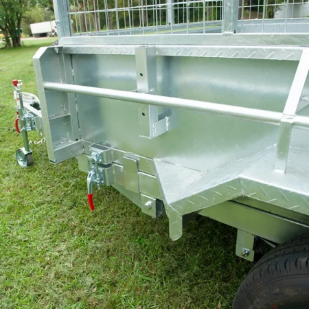 KKT-TP105H3500RP - 10×5 Tandem Axle Hydraulic Tipper Galvanised Box Trailer 3500kg ATM WITH RAMPS AND RAMP HOLDER