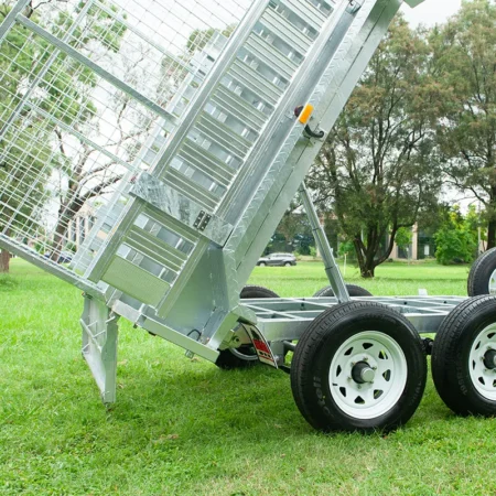 KKT-TP106H3500RP - 10×6 Tandem Axle Hydraulic Tipper Galvanised Box Trailer 3500kg ATM WITH RAMPS AND RAMP HOLDER