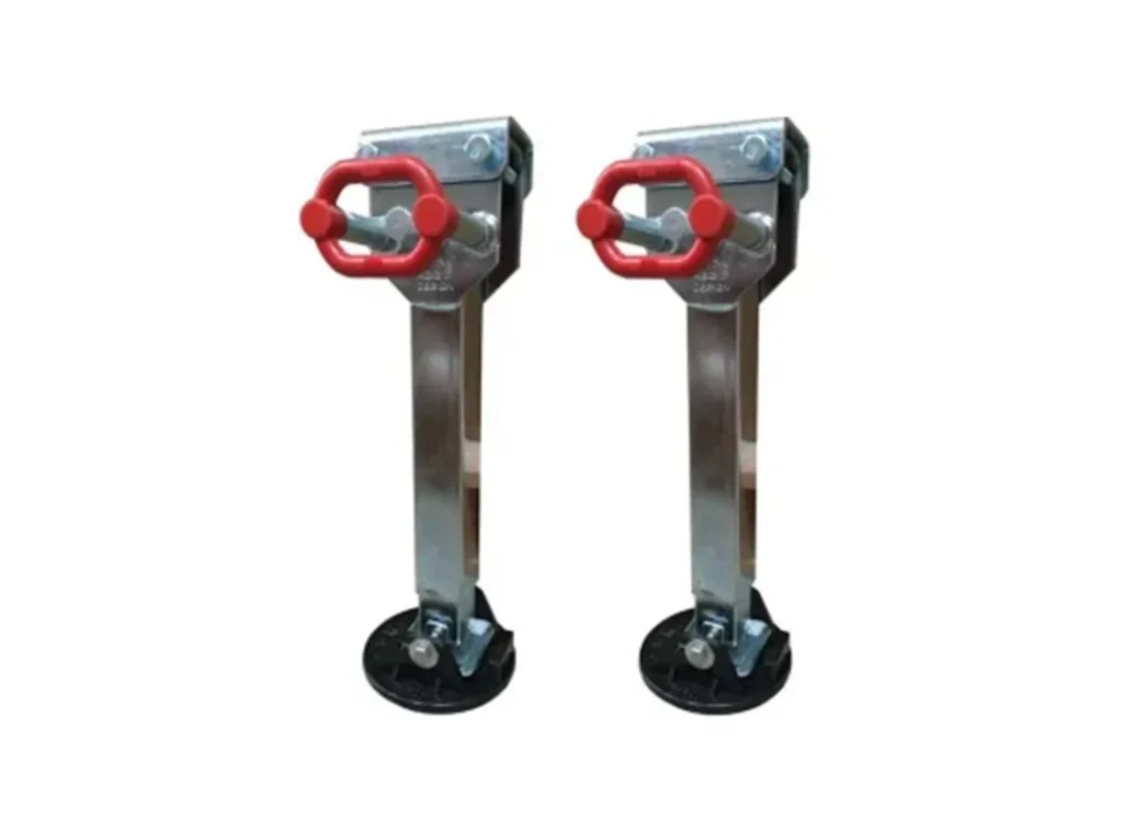 Drop down corner steadies - 590mm
