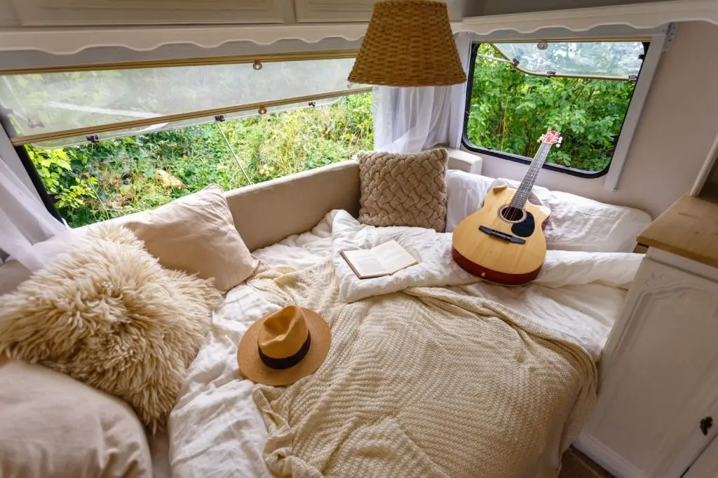How to Choose a Camper