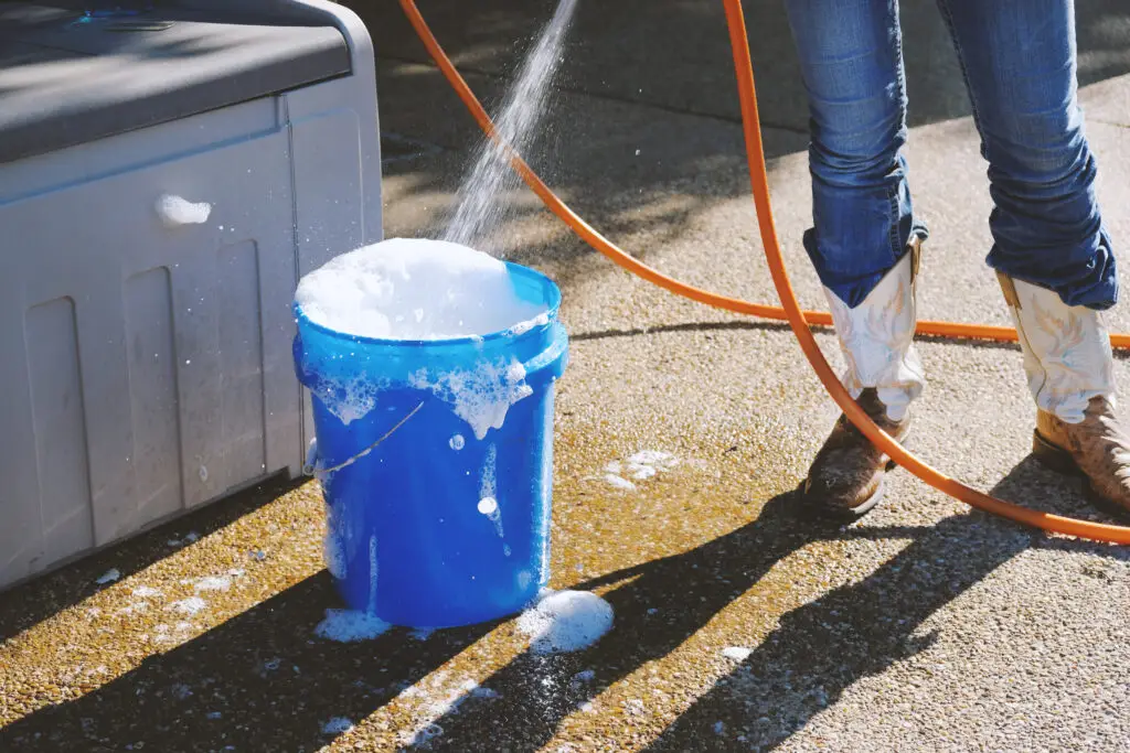how to clean galvanized steel trailer