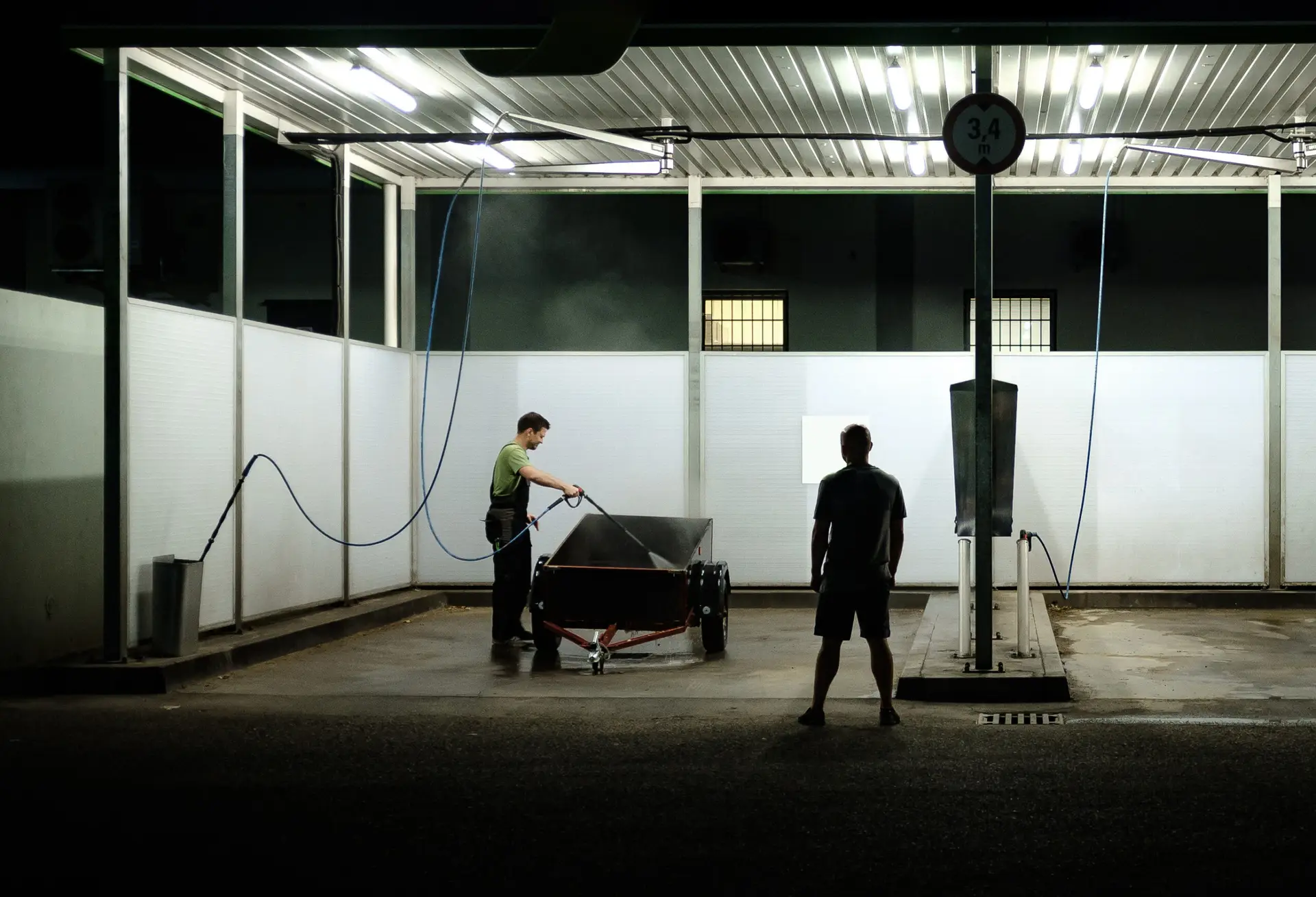 How to Clean a Galvanized Steel Trailer 