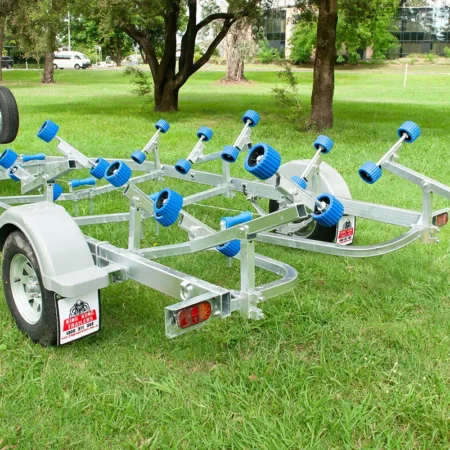 Boat Trailer 5.7m 1400kg-rear