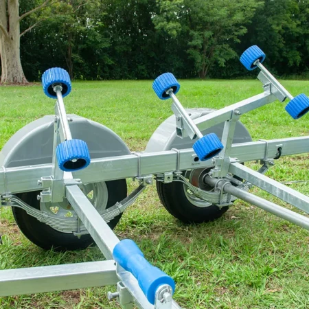 Boat trailer 5.7M 2000kg-rollers