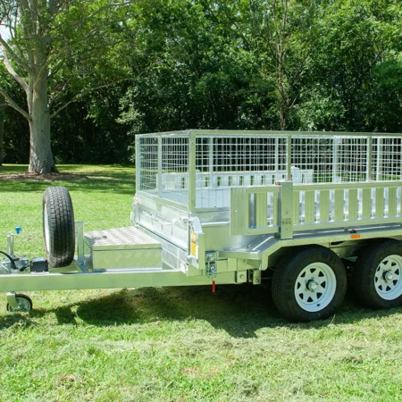 8x5 Tandem Axle Hydraulic Box Trailer 3000kg-right side