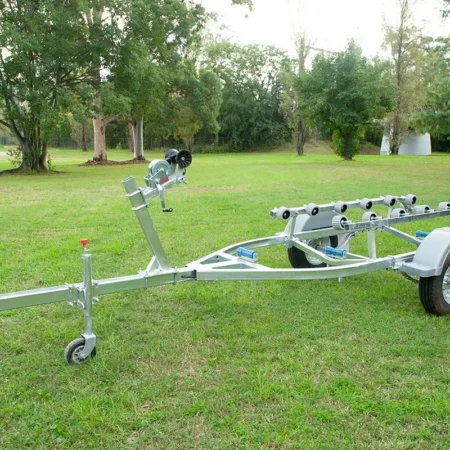 Side view of the single jetski trailer