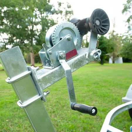 Adjustable drawbar and hitch connection of the jetski trailer