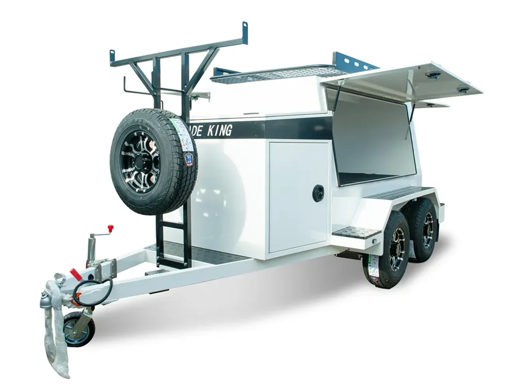 Gloss white builder trailer with black logo bar 2800GVM
