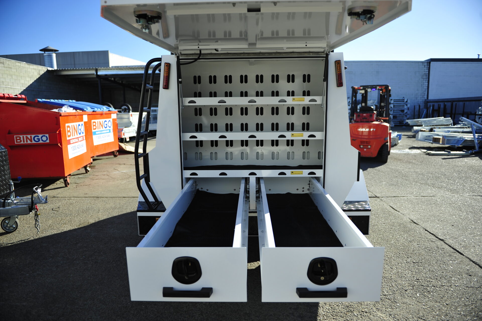 Twin Rear Slide-Out Drawers