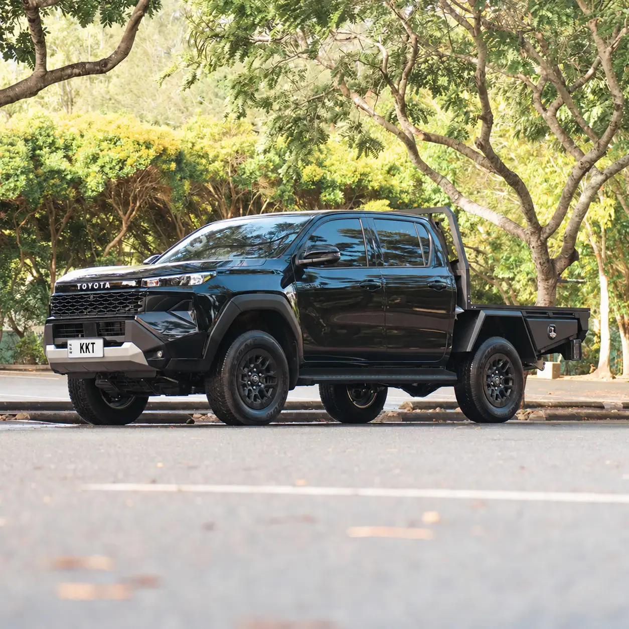 Trade King Base Tray 1850mm – Dual Cab Ute – Black